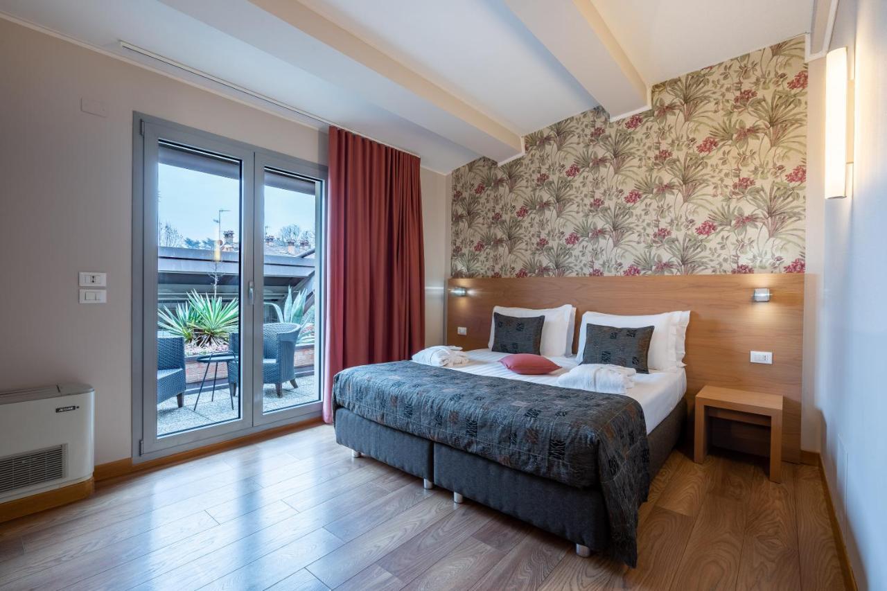 Relais Bellaria Hotel & Congressi Сан-Ладзаро-ди-Савена Экстерьер фото