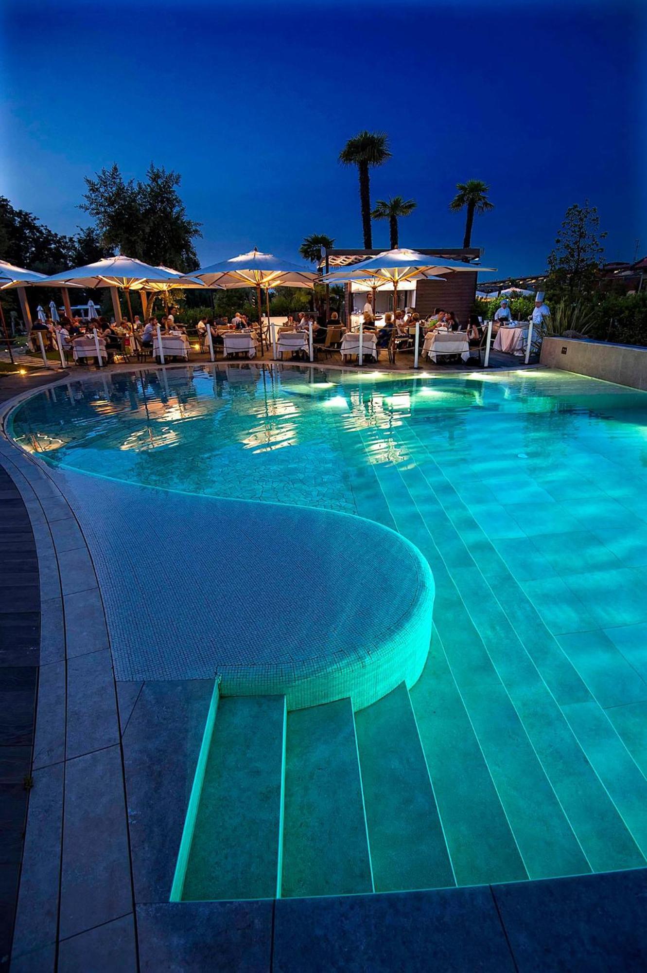 Relais Bellaria Hotel & Congressi Сан-Ладзаро-ди-Савена Экстерьер фото